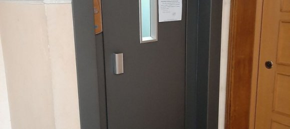 5 rooms Apartment in Padua, Italy No. 106163 3