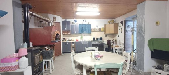 Garage à Busalla, Italy 40m² No. 273904 4