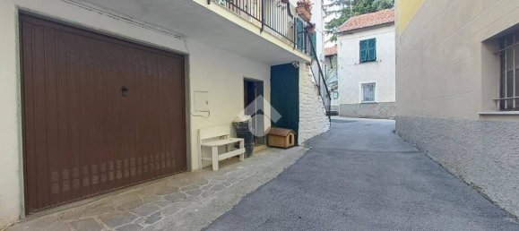Garage à Busalla, Italy 40m² No. 273904 3