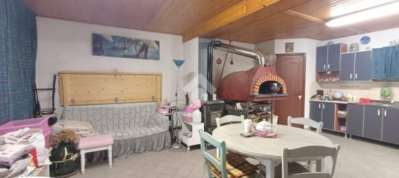 Garage à Busalla, Italy 40m² No. 273904 9