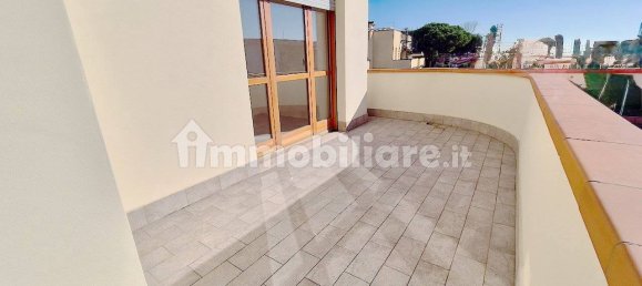 2 bedrooms Penthouse in Pisa, Italy No. 217848 16