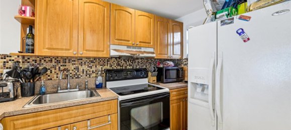 2 Schlafzimmer Doppelhaus in Miami, USA, Nr. 615408 21