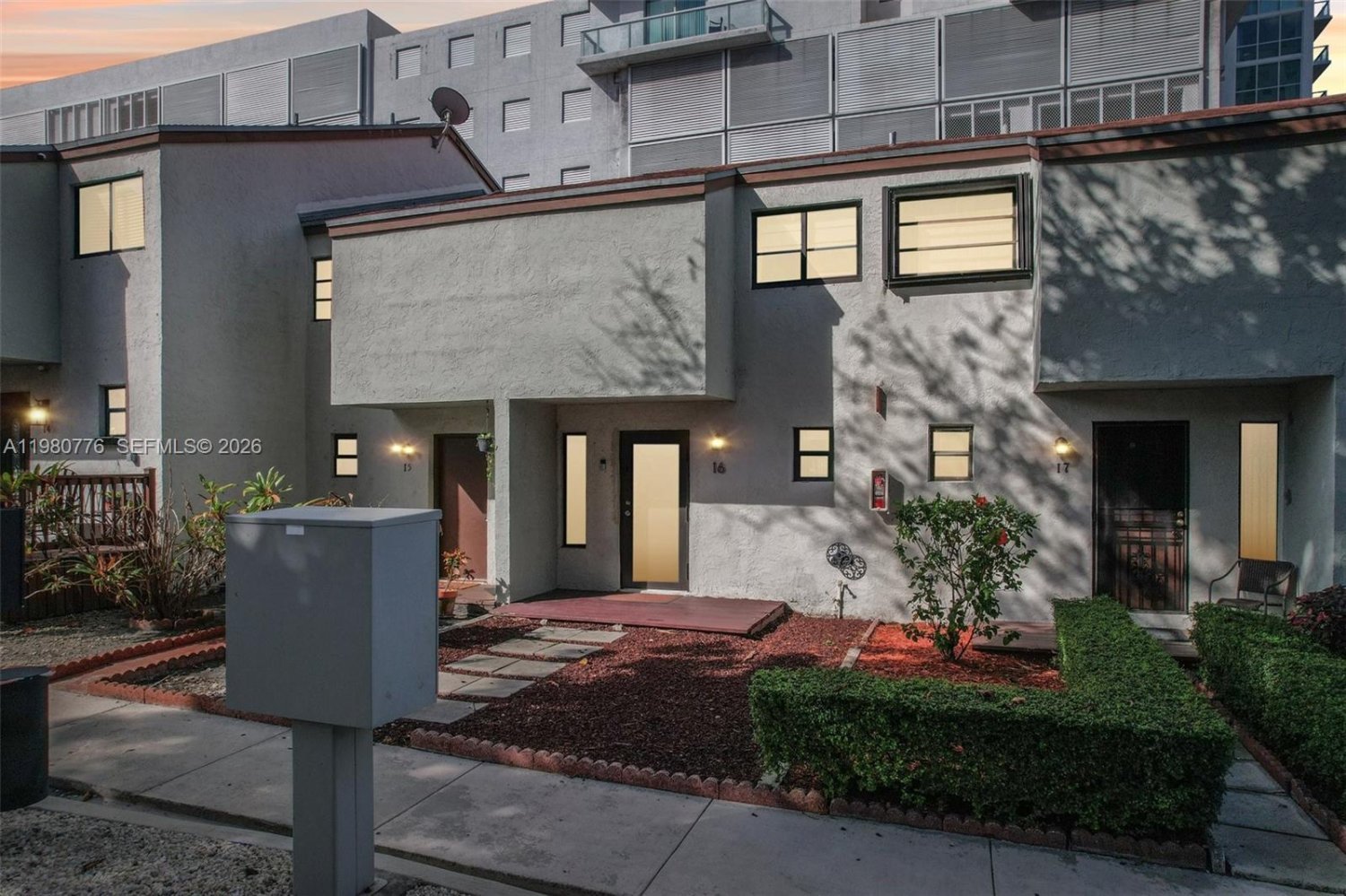 2 Schlafzimmer Doppelhaus in Miami, USA, Nr. 615408