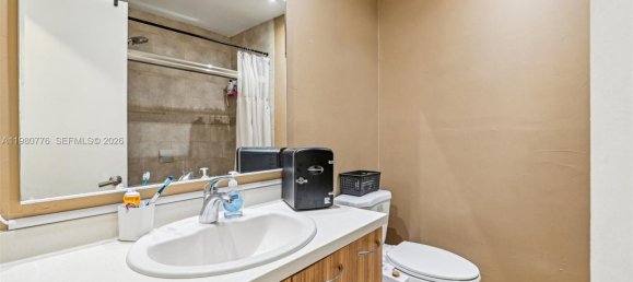 2 Schlafzimmer Doppelhaus in Miami, USA, Nr. 615408 13
