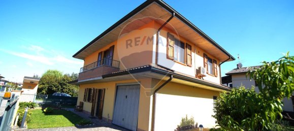 3 غرف نوم فيلا في Arzago d'Adda, Italy رقم 361984 3