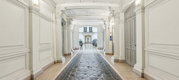 1 bedroom Apartment in Paris, France No. 113902 14