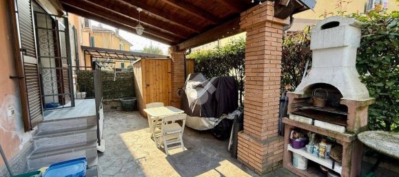 2 Schlafzimmer Villa in Brescia, Italy, Nr. 295847 8