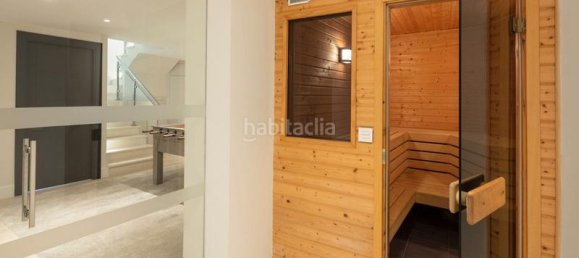 Villa de 5 dormitorios en Cádiz, Spain No. 71875 10