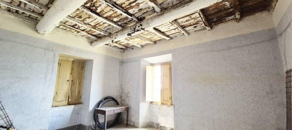 Квартира с 4 комнатами в Монте Сан Бьяджо, Италия № 110368 8