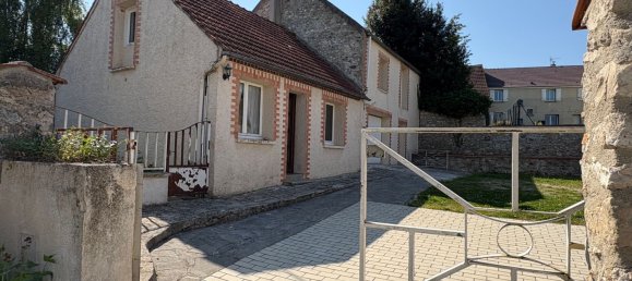 3 rooms House in Dormans, France No. 297398 12