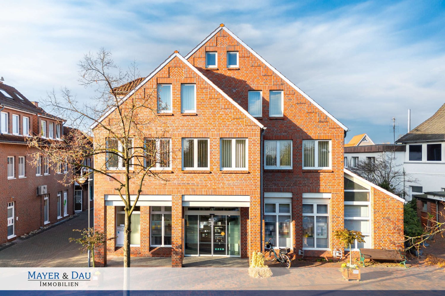 Здание 1243м² в Аммерланд, Германия № 229348