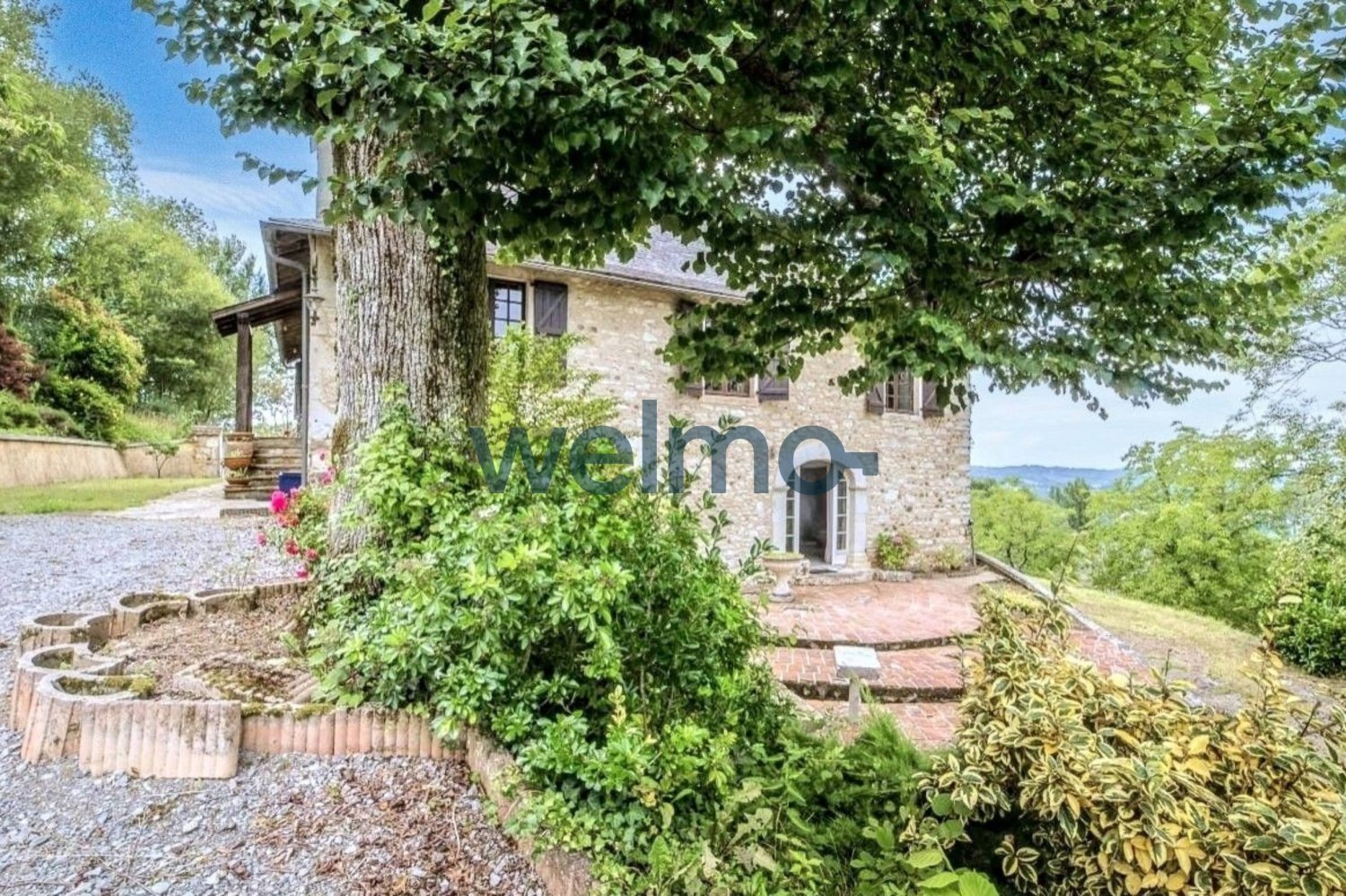 7 bedrooms House in Bosdarros, France No. 110931