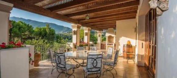 6 bedrooms House in Malaga, Spain No. 104580 8