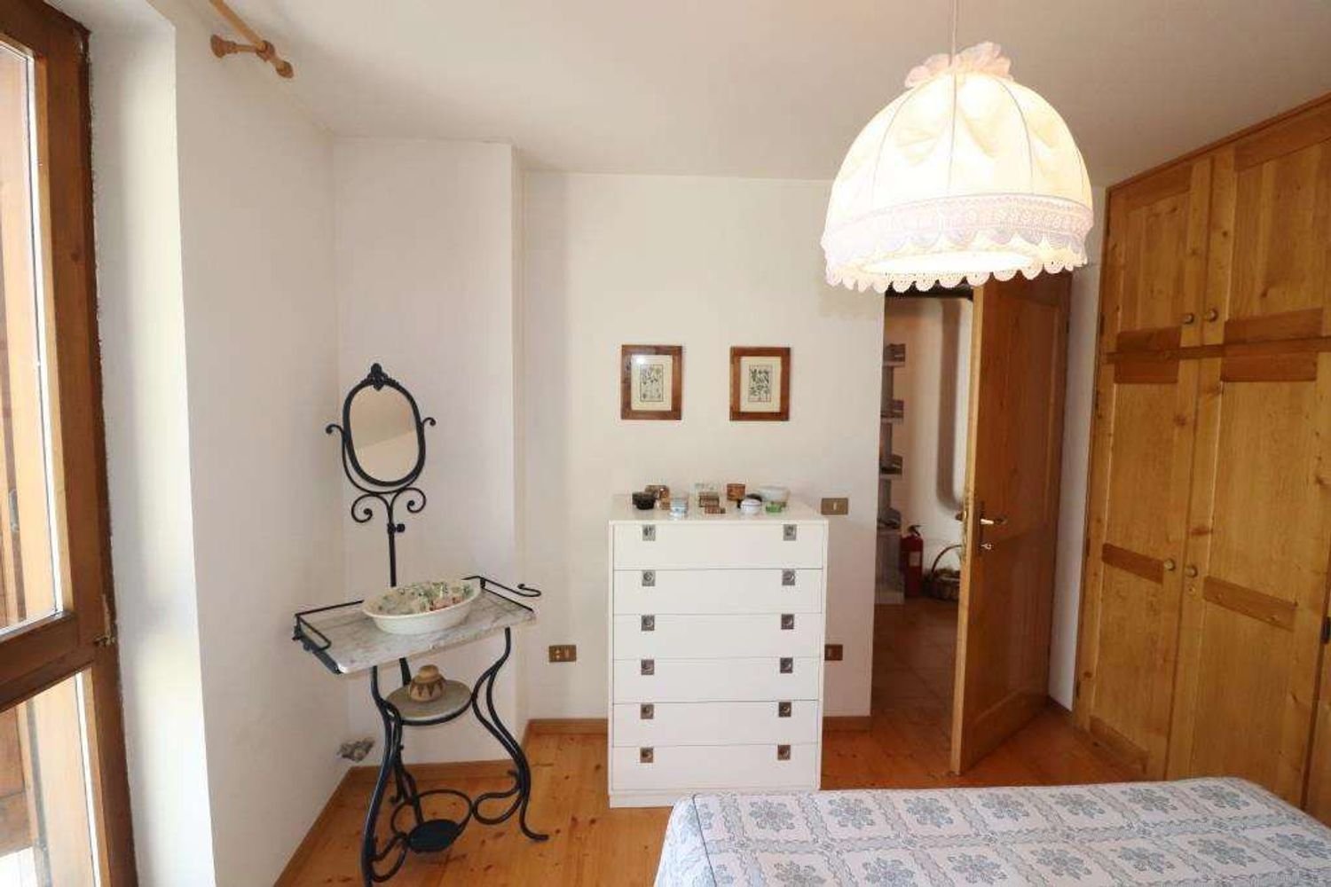 9 rooms Duplex in Rabbi, Italy No. 103752