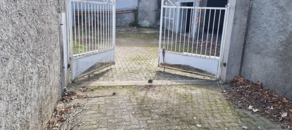 2 rooms Garage in Aubiere, France No. 200028 2