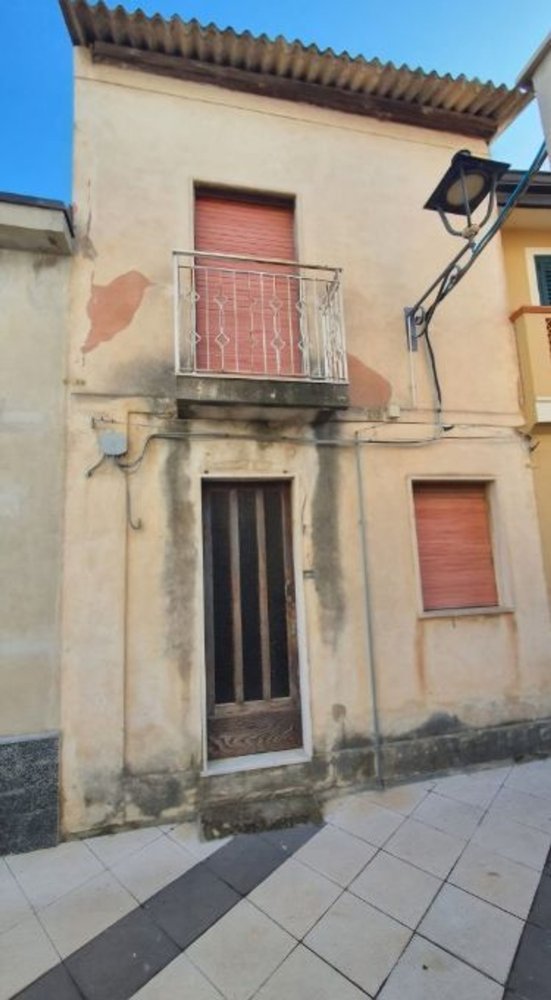 5 rooms Villa in Villa San Giovanni, Italy No. 172730