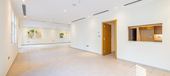 Вилла с 5 спальнями в Jumeirah Park, ОАЭ № 13353 6