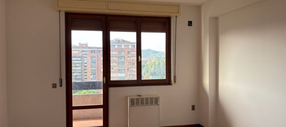 5 rooms Apartment in Perugia, Italy No. 50343 40