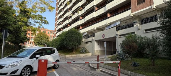 5 rooms Apartment in Perugia, Italy No. 50343 3