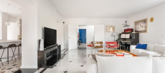 5 bedrooms Villa in Cascais, Portugal No. 354930 4