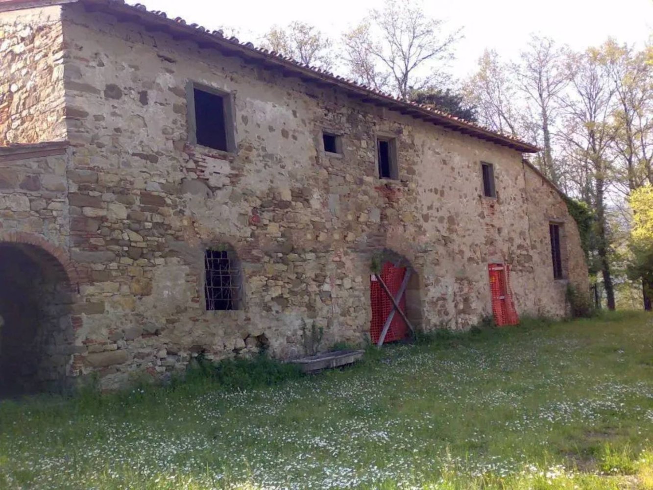 3 rooms House in Pontassieve, Italy No. 150660