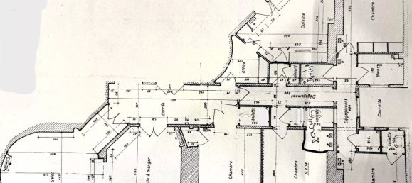 4 bedrooms Apartment in Paris, France No. 293276 17