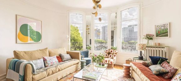 4 bedrooms Apartment in Paris, France No. 293276 2