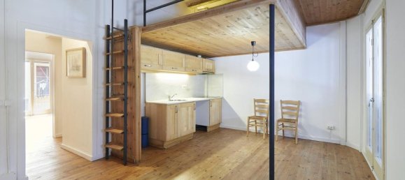 1 bedroom Apartment in Ciutat Vella, Spain No. 137091 2