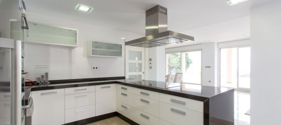 4 bedrooms Villa in Moraira, Spain No. 12121 10