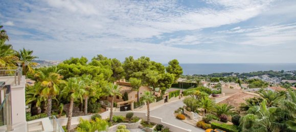 4 bedrooms Villa in Moraira, Spain No. 12121 8