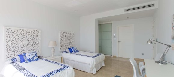 4 bedrooms Villa in Moraira, Spain No. 12121 22