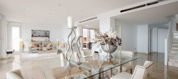 4 bedrooms Villa in Moraira, Spain No. 12121 12