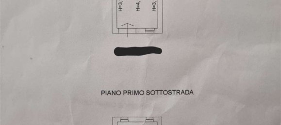 140m² Commercial property in Sarzana, Italy No. 211405 2