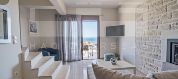 3 bedrooms Villa in Crete, Greece No. 8812 13