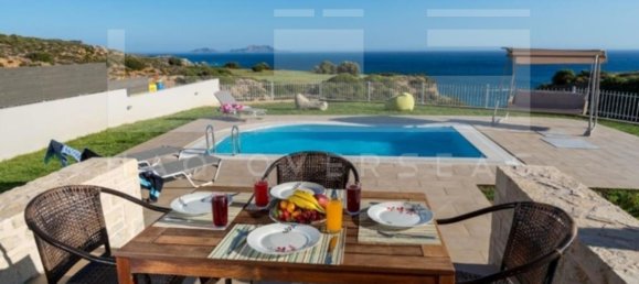3 bedrooms Villa in Crete, Greece No. 8812 2