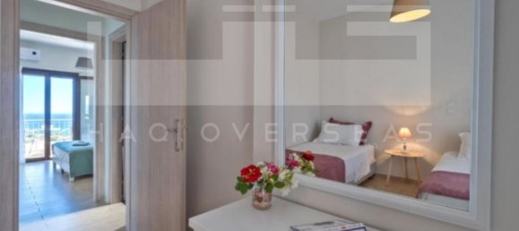 3 bedrooms Villa in Crete, Greece No. 8812 9