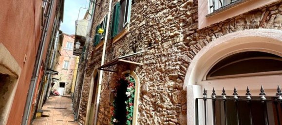 3 rooms Apartment in Pontedassio, Italy No. 39241 4