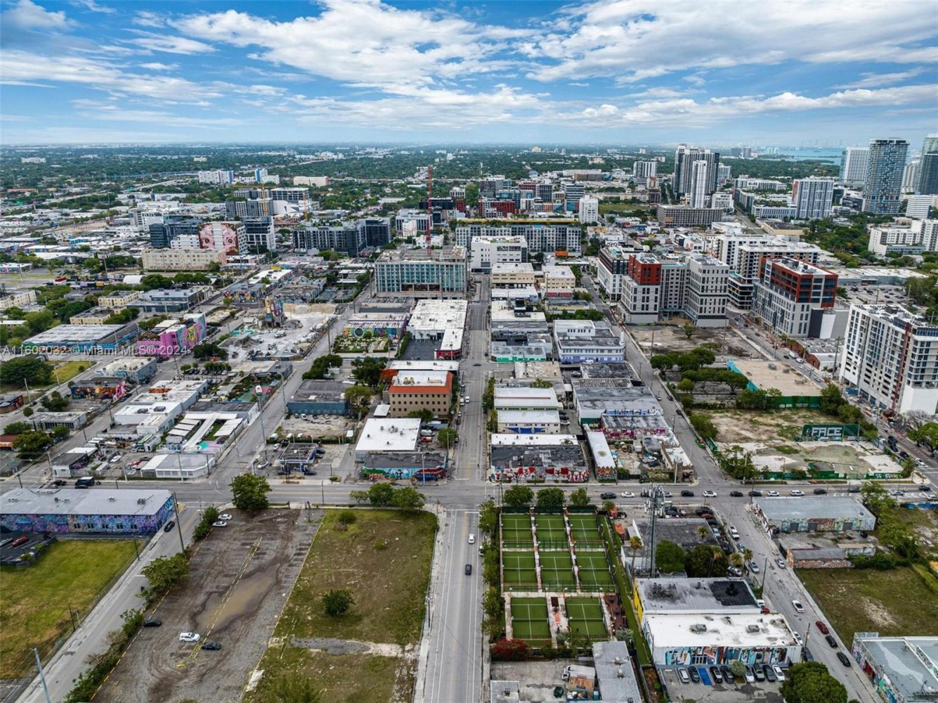 Land for rent in Miami, Miami-Dade, Florida, USA № 613968