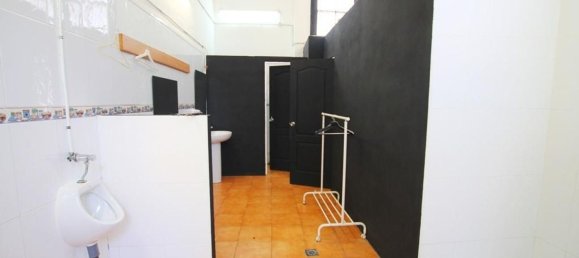 Entrepôt à Jerez de la Frontera, Spain 412m² No. 150198 13