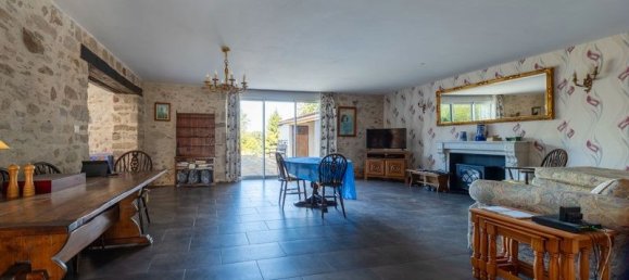 3 bedrooms House in Le Poire-sur-Vie, France No. 363180 4