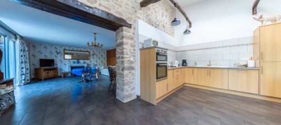 3 bedrooms House in Le Poire-sur-Vie, France No. 363180 5