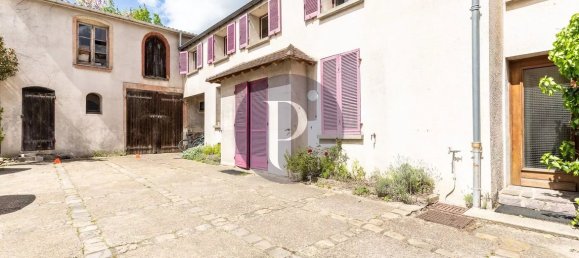 9 bedrooms House in Verrieres-le-Buisson, France No. 175225 3