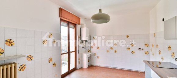 3 Schlafzimmer Wohnung in Guanzate, Italy, Nr. 118936 22