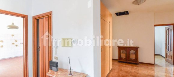 3 Schlafzimmer Wohnung in Guanzate, Italy, Nr. 118936 10