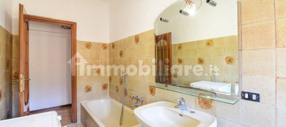 3 Schlafzimmer Wohnung in Guanzate, Italy, Nr. 118936 17