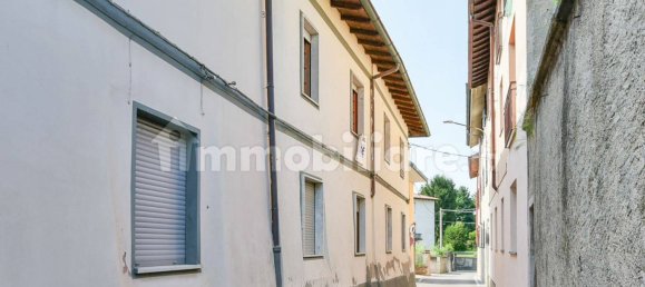 3 Schlafzimmer Wohnung in Guanzate, Italy, Nr. 118936 23