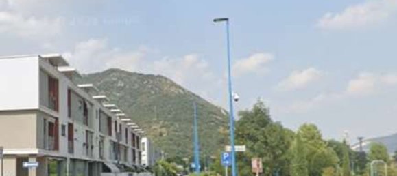 161m² Commercial property in Brescia, Italy No. 359663 2