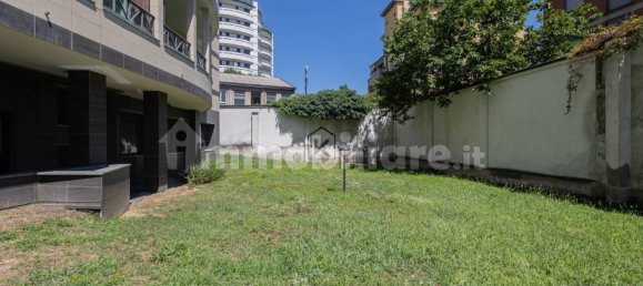 2 bedrooms Apartment in Milan, Italy No. 317737 50