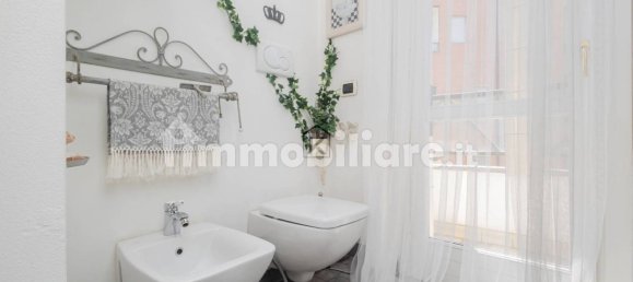 2 bedrooms Apartment in Milan, Italy No. 317737 20