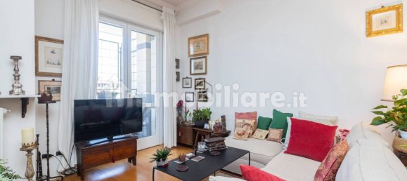 2 bedrooms Apartment in Milan, Italy No. 317737 8